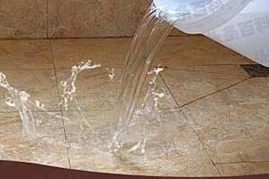 塔什库尔干塔吉克漏水维修 免砸砖防水材料该如何施工